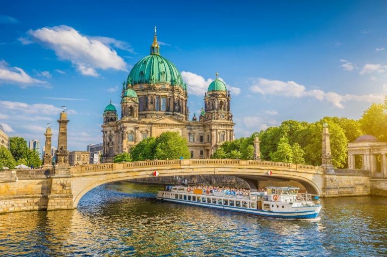 Busreis Stedentrip Berlijn, Potsdam & Dresden